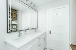 Shared bathroom in Rodgers Forge renovation